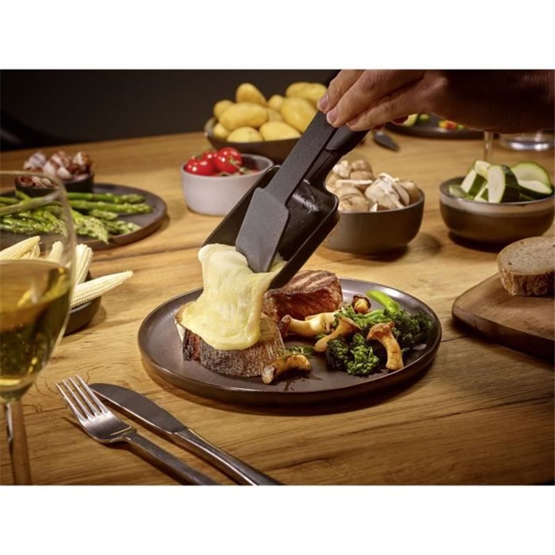 Image secondaire de Raclette Gril - SEVERIN - RG2360 - 4 pers. - Compacte - Plaque 24 x 24 cm - Inclus 4 Poelons et spatules - Noir