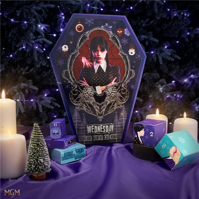 Image secondaire de Cinereplicas - Calendrier de l'Avent Deluxe Merecredi Addams 2024 - Licence officielle