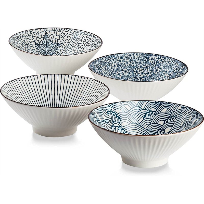 QINLANG Lot de 4 bols à ramen japonais en céramique pour céréales, soupe, Pho, nouilles - Bleu et blanc, 20,3 cm