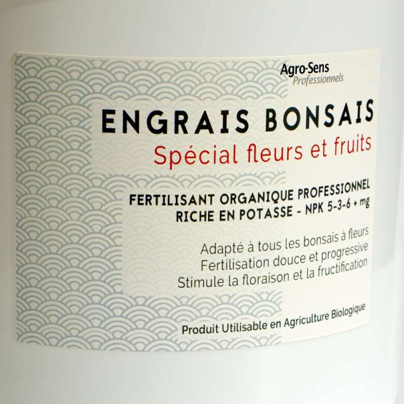 Image secondaire de Engrais professionnel bonsaïs fleuris. NPK 5-3-6 + Magnésium - Seau 4 kg