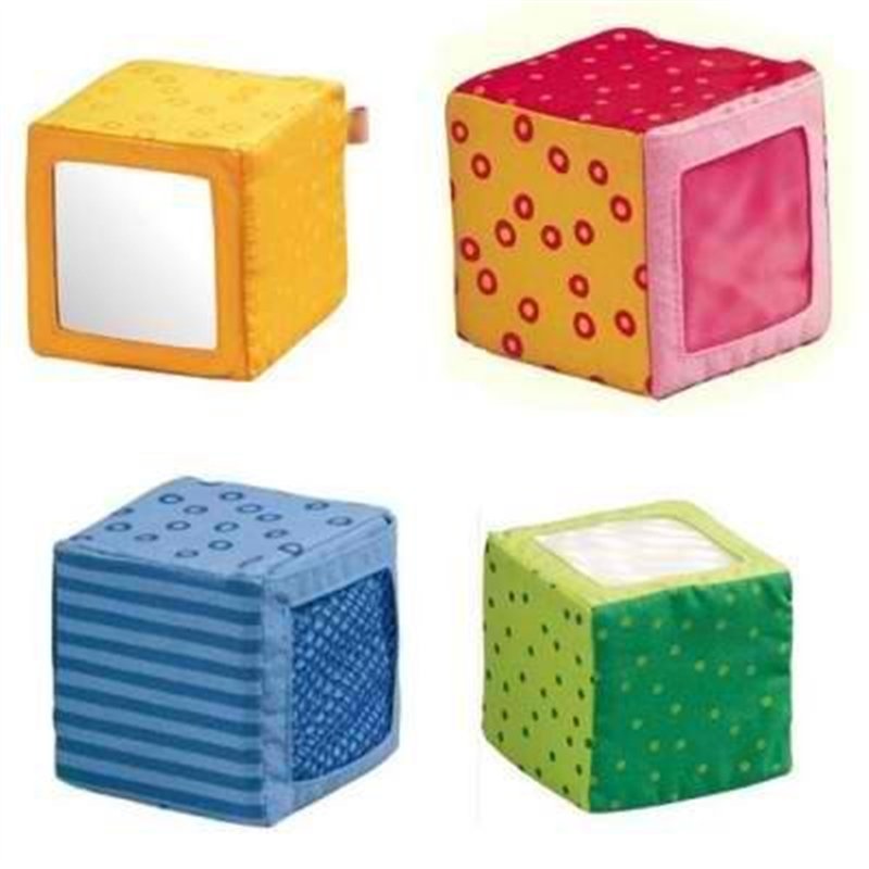 Image secondaire de Cubes d'éveil en tissu - Haba