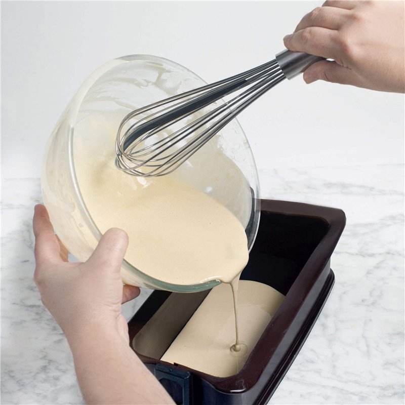 Image secondaire de Lacor - 61627 - Fouet manuel - Grattoir en silicone - Batte et cueille le mélange - Inox - Manche ergonomique - Certifié LFGB -