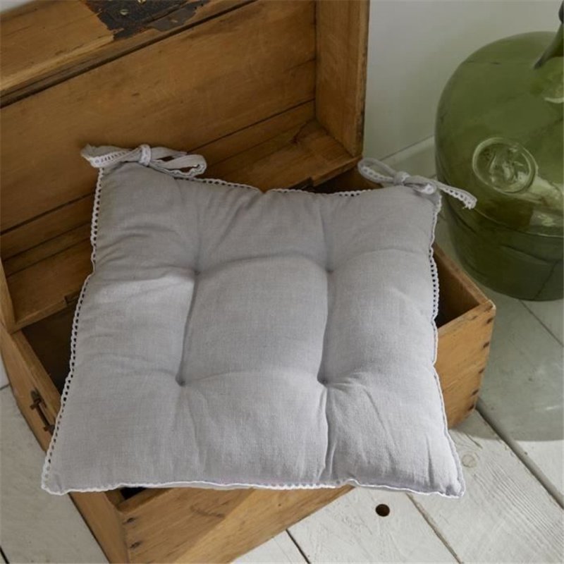 Image secondaire de Assise matelassée - TODAY - CHARME - Chambray x Petite Broderie Constance - 40 x 40 cm